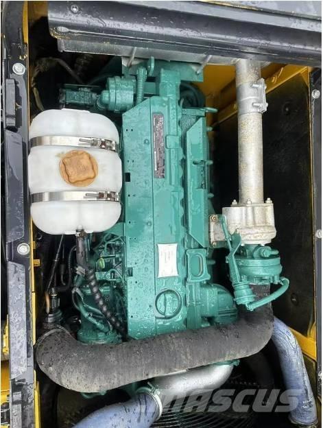 Volvo EC210D Pásové rýpadlá
