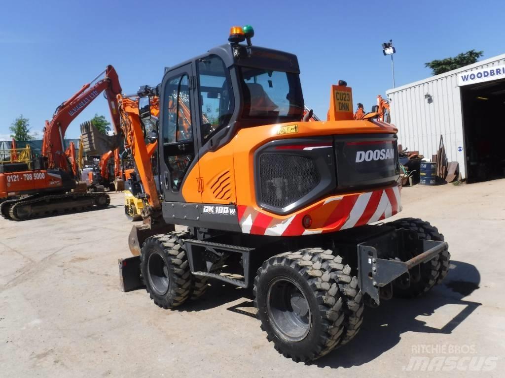 Doosan DX 100W-7 Kolesové rýpadlá