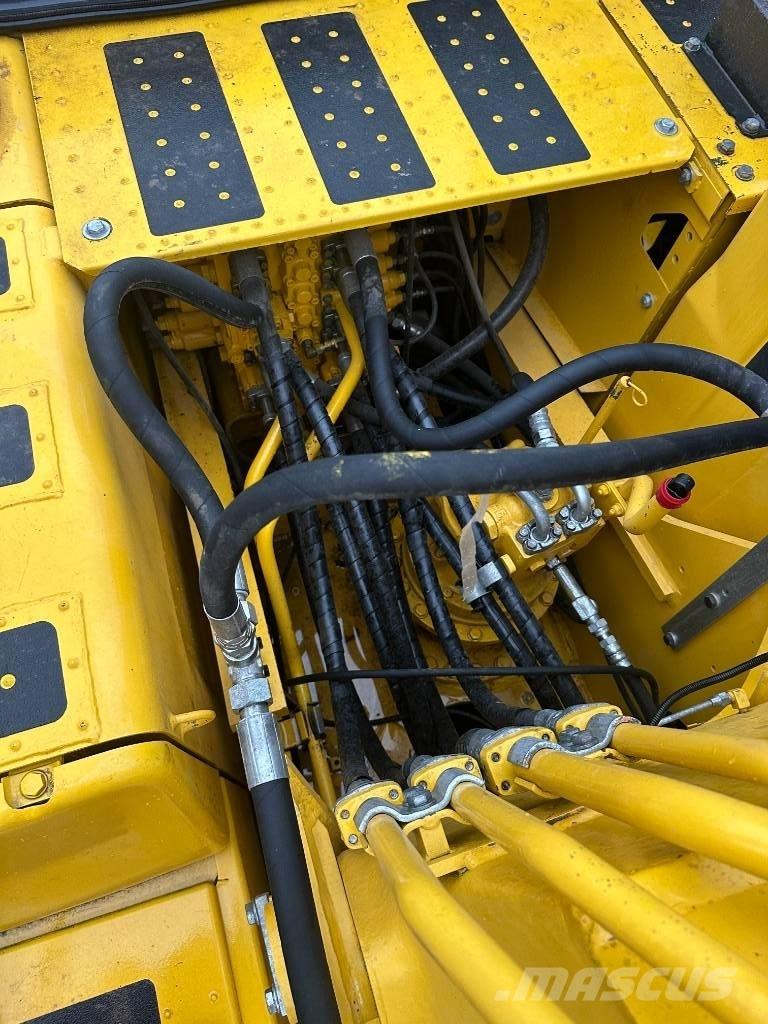 Komatsu PC 200-8 Pásové rýpadlá