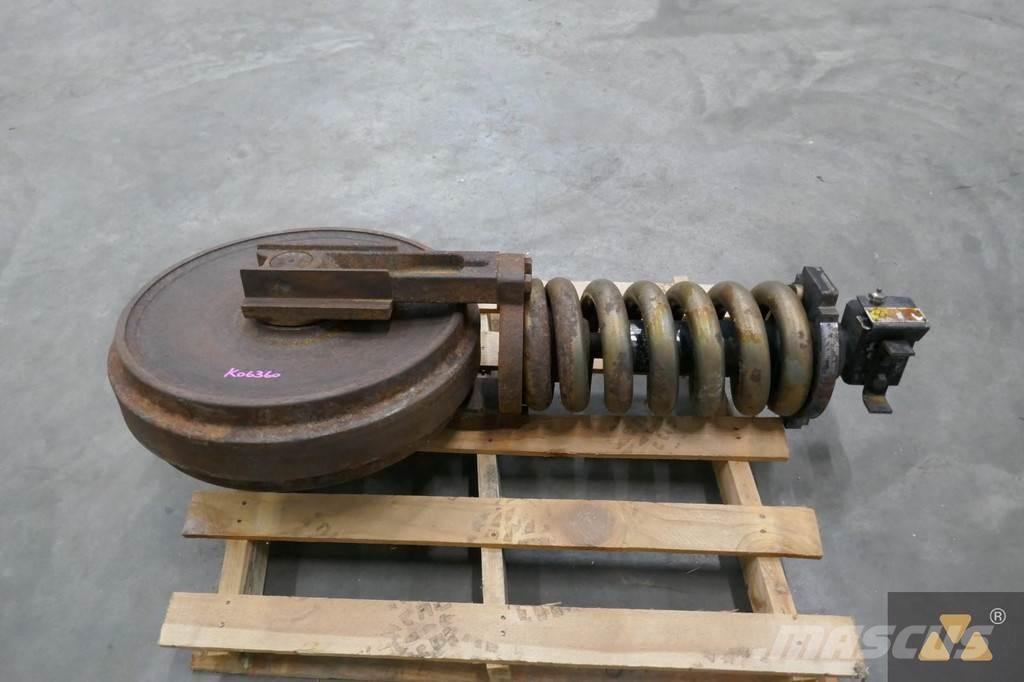 CAT 521-3234 Pneumatiky, kolesá a ráfiky