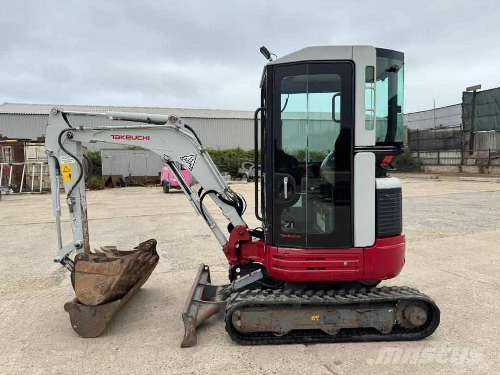Takeuchi TB 23 R Mini rýpadlá < 7t