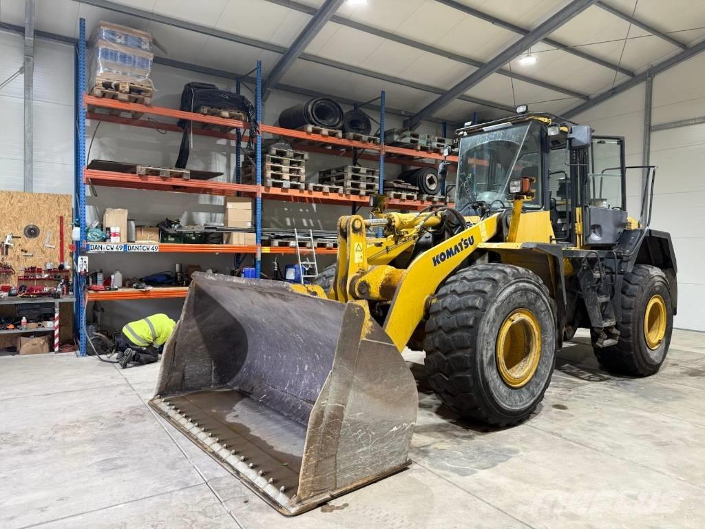 Komatsu WA 380-6 Kolesové nakladače