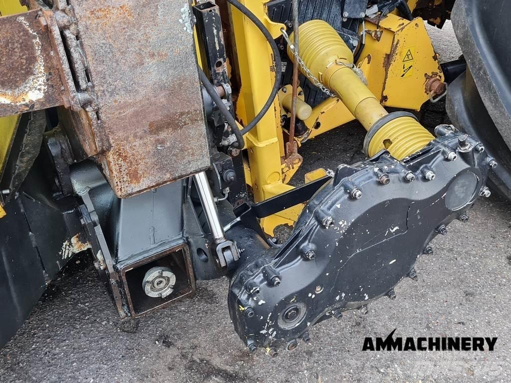 New Holland FR600 Samochodné kosačky