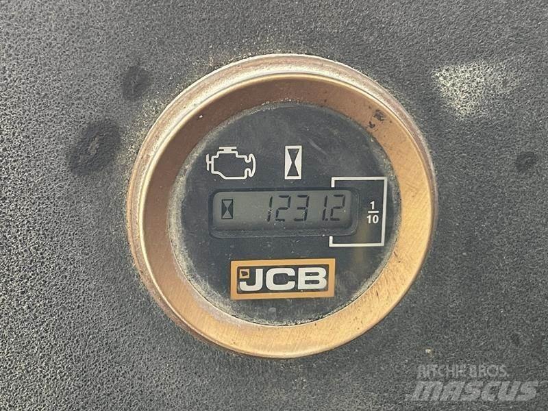 JCB 15 C - 1 Mini rýpadlá < 7t