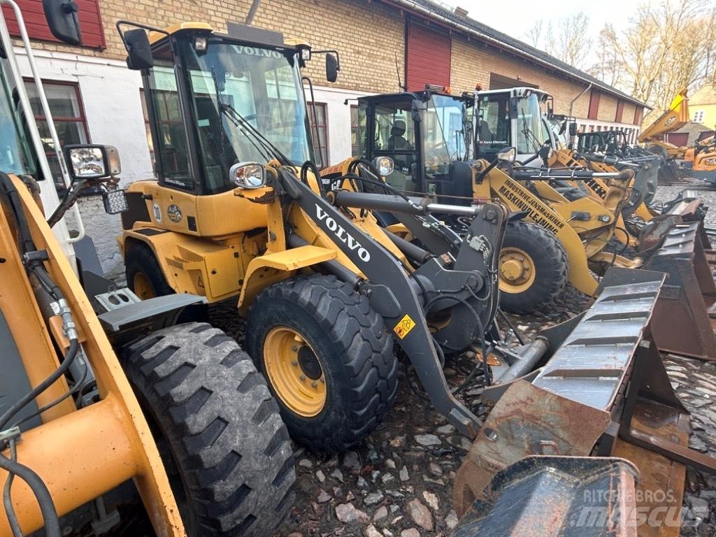 Volvo L 30 G Kolesové nakladače
