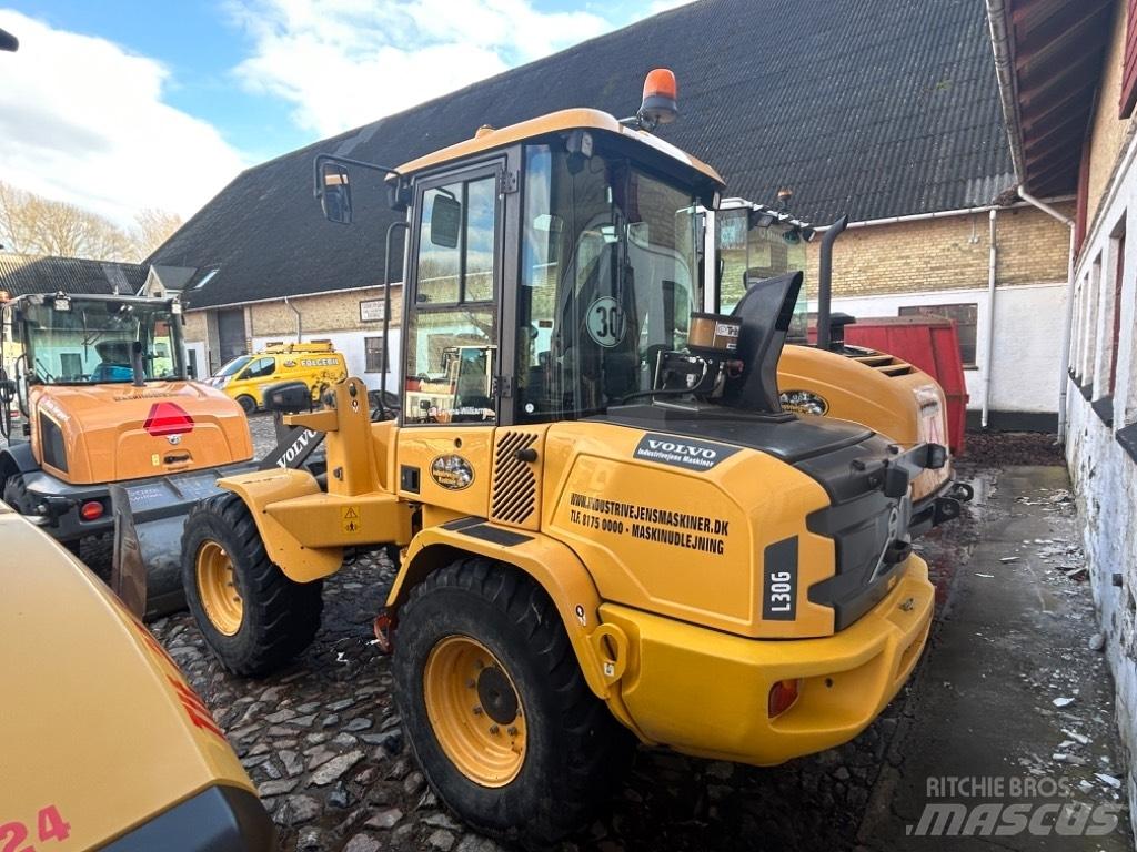 Volvo L 30 G Kolesové nakladače