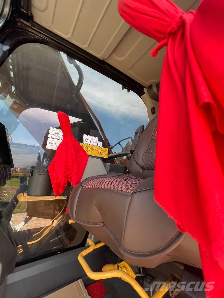 CAT 330GC Pásové rýpadlá