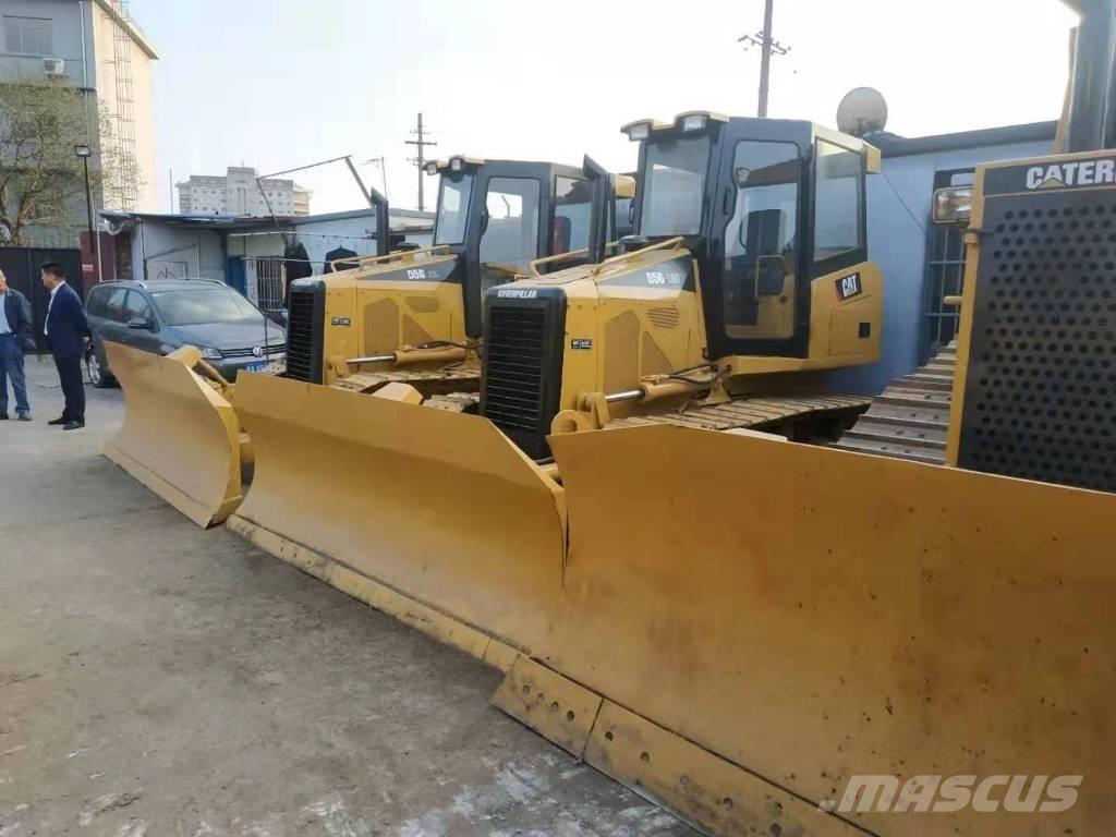 CAT D5M Pásové dozéry
