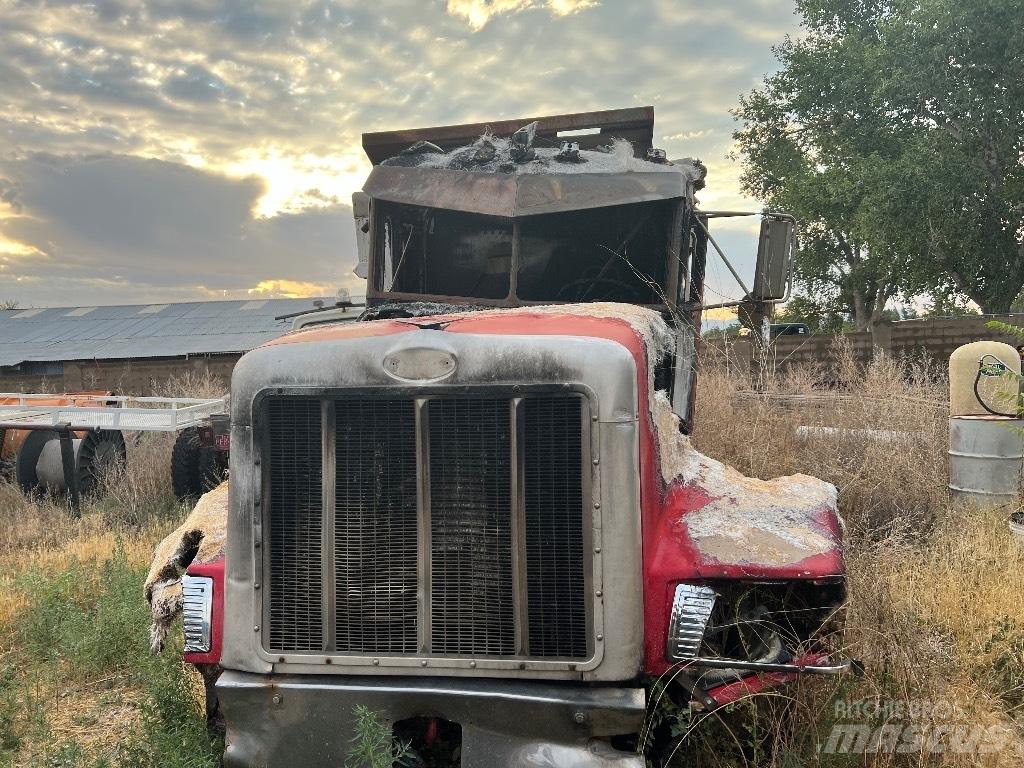 Peterbilt 377 Sklápače
