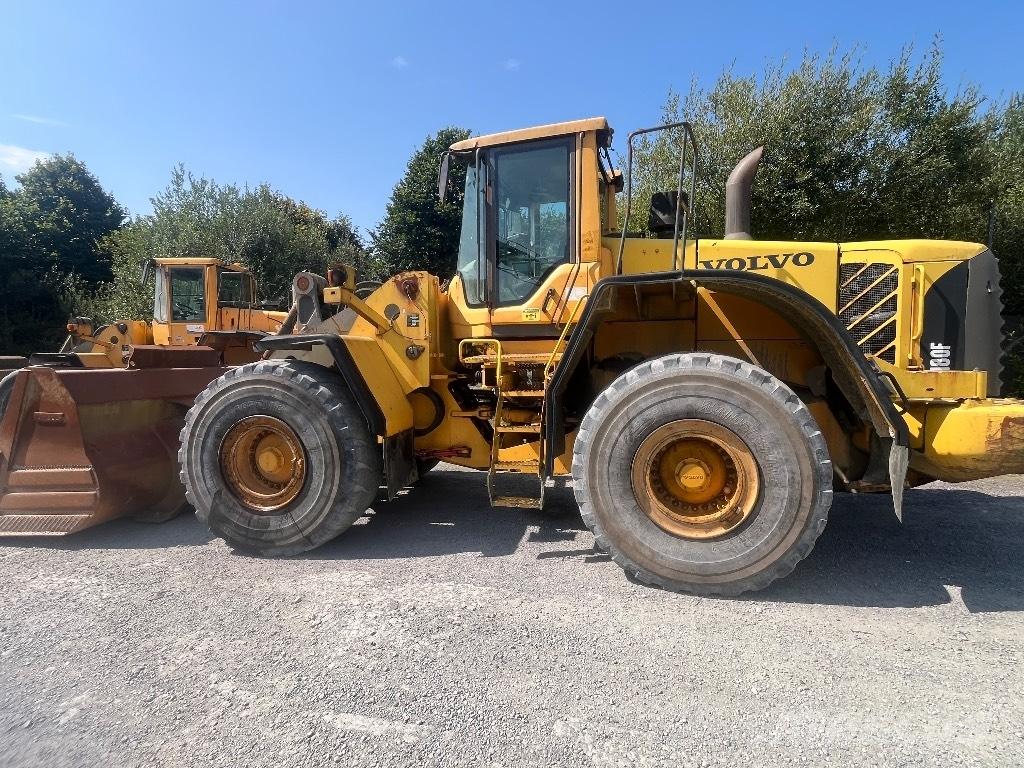 Volvo L180F Kolesové nakladače