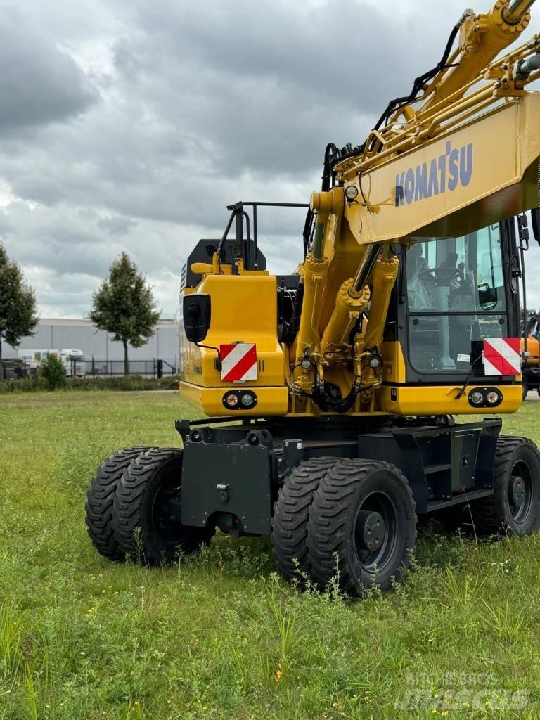 Komatsu PW180-11E0 Kolesové rýpadlá