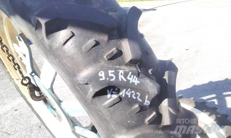 BKT 9.5R44 Pneumatiky, kolesá a ráfiky