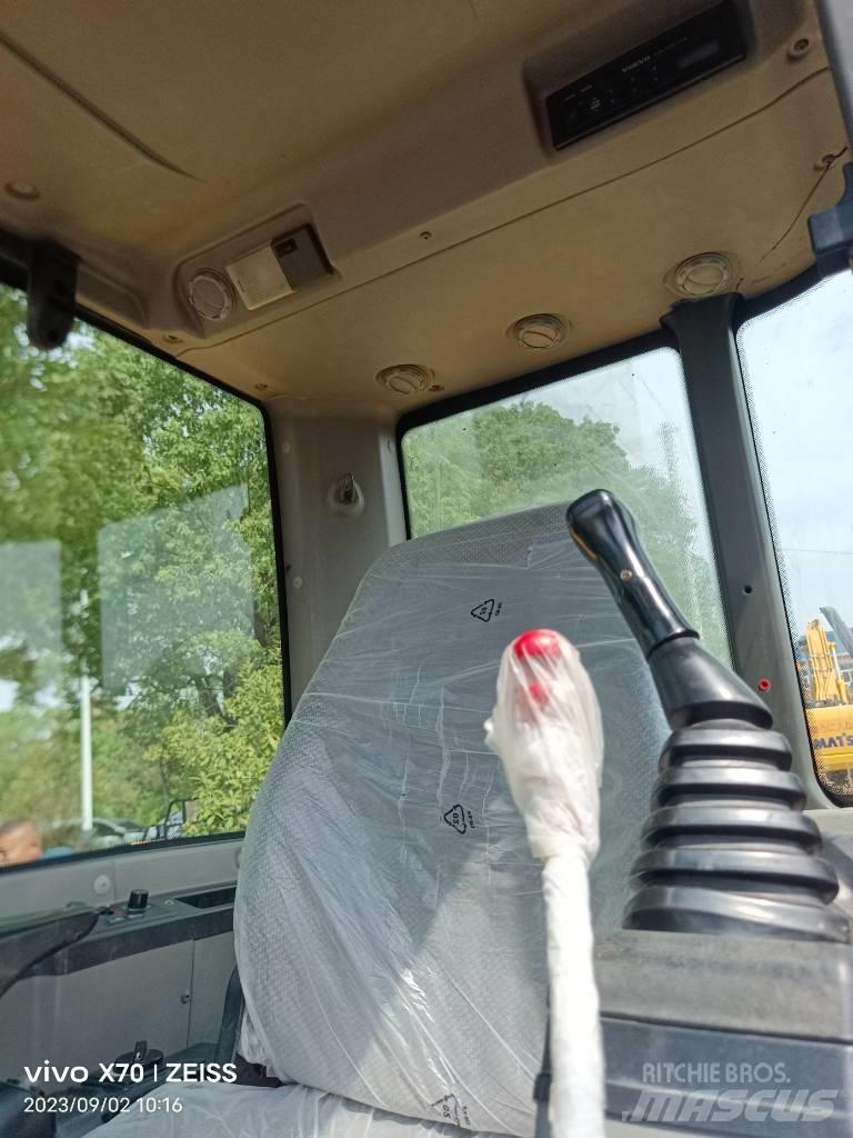 Volvo EC80D Pásové rýpadlá