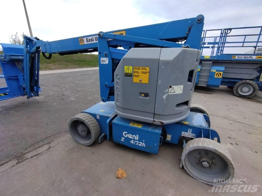Genie Z34/22N Kĺbové plošiny