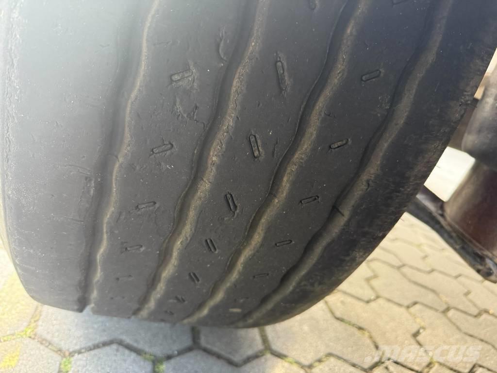 BEFA Sattel Anhänger Návesy na prepravu kmeňov