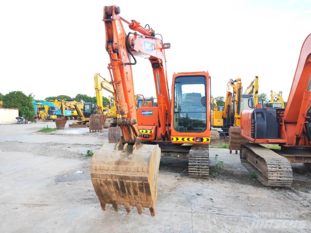 Doosan DH80GOLD Pásové rýpadlá