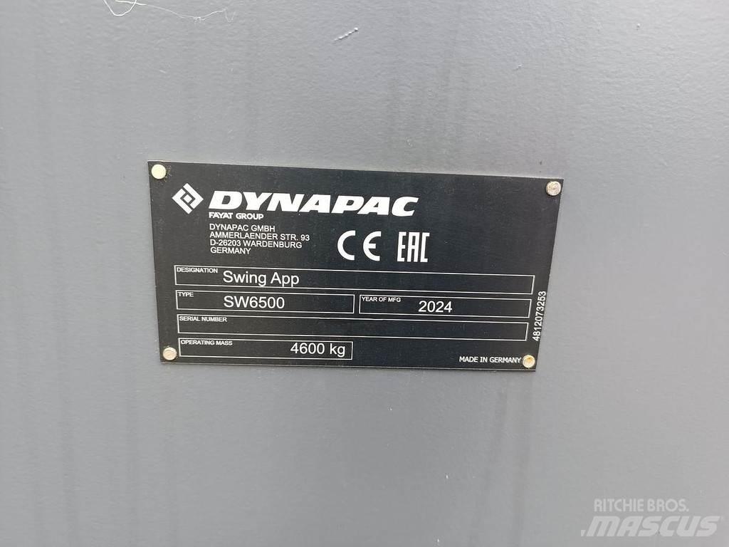 Dynapac SW6500 Kŕmidlá, kŕmne žľaby
