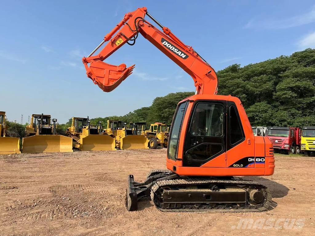 Doosan DH 80 Pásové rýpadlá