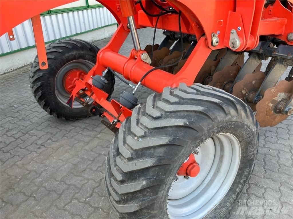 Kuhn Optimer 5003+ Tanierové brány