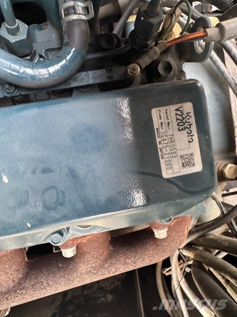 Mecalac TA 3 SR Stavebné sklápače