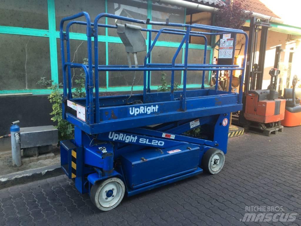 UpRight SL20    V-2784 Vertikálne stĺpové výťahy