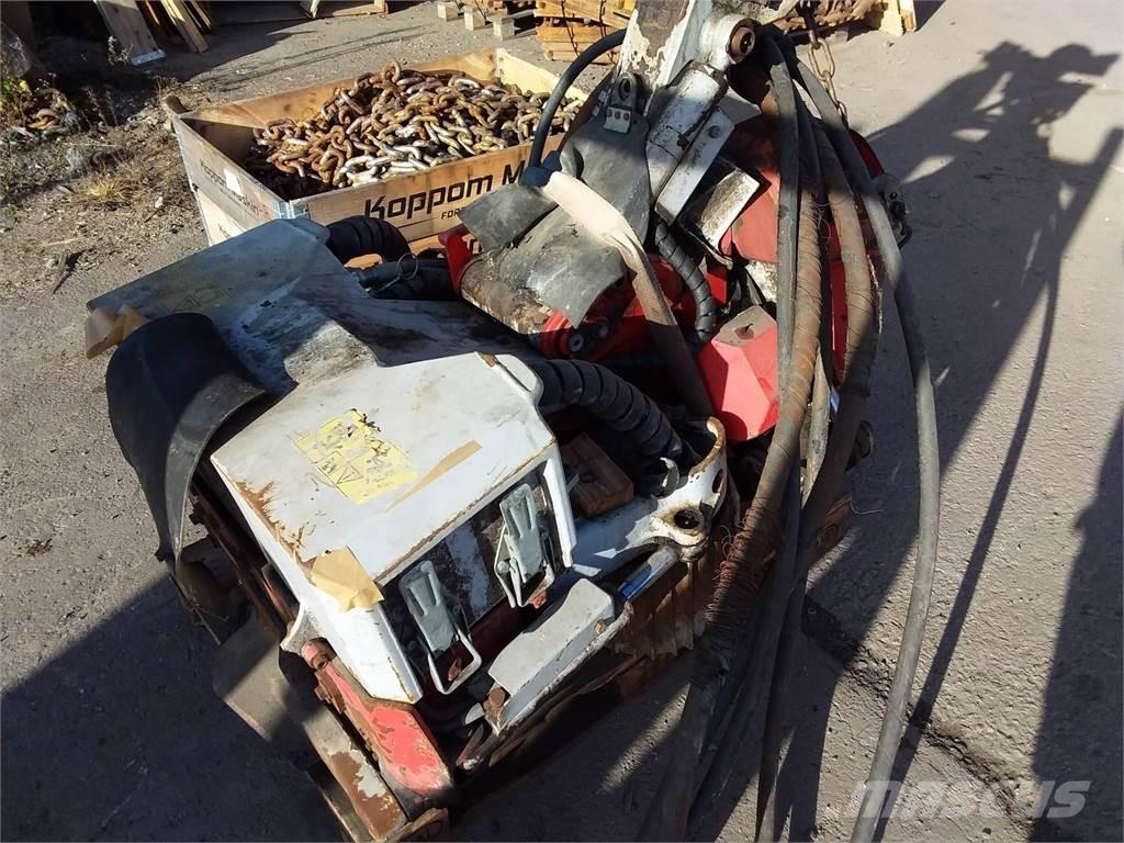 Log Max 4000T Žatevné hlavy