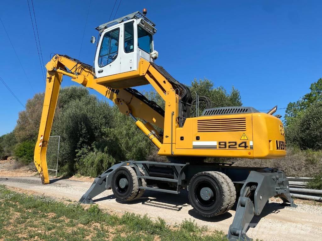 Liebherr A 924 C Stroje pre manipuláciu s odpadom