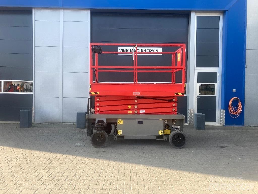Holland Lift HL 9714 Nožnicové zdvíhacie plošiny