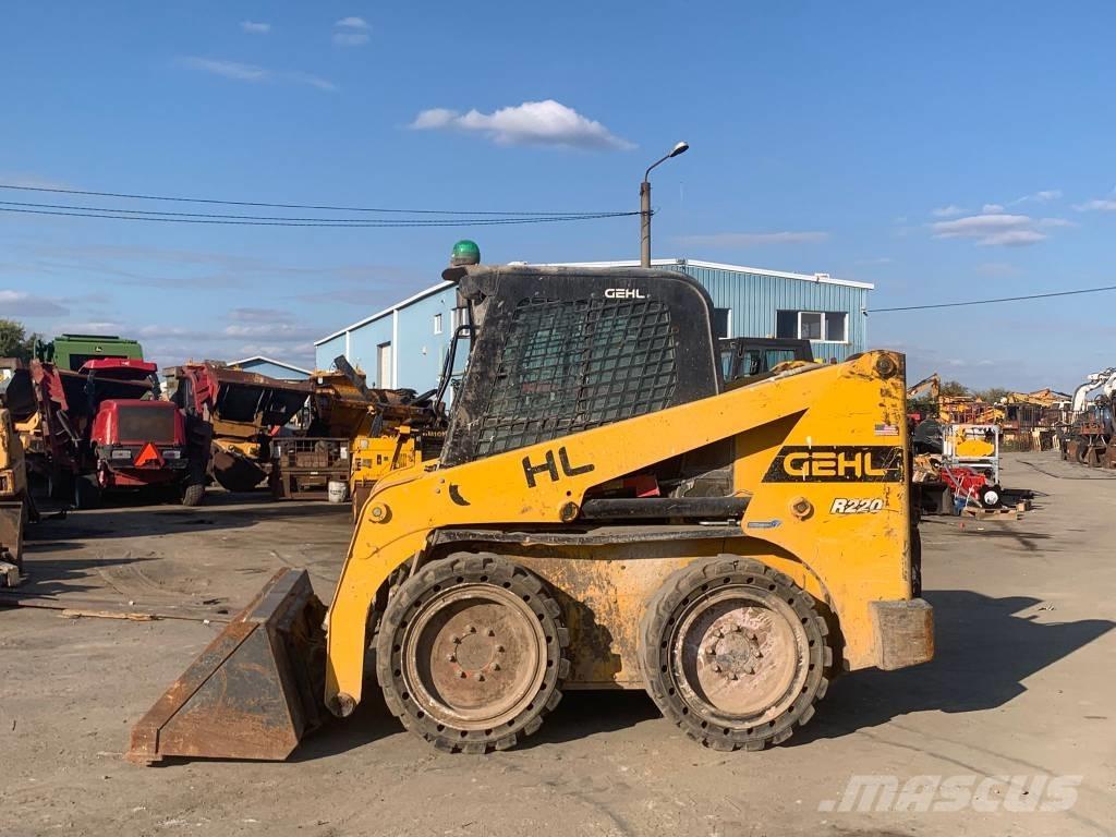 Gehl R 220 Šmykom riadené nakladače