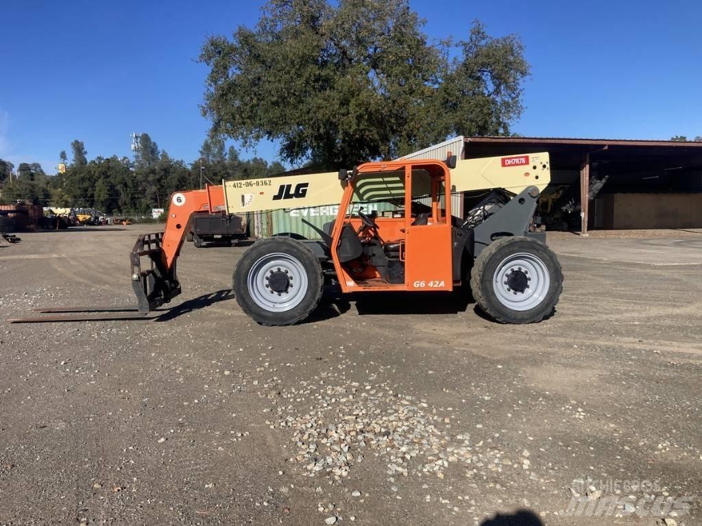 JLG G 6-42 A Teleskopické manipulátory