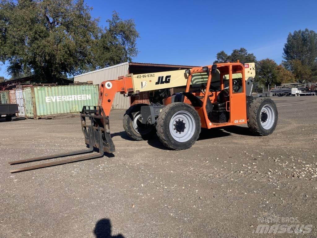 JLG G 6-42 A Teleskopické manipulátory