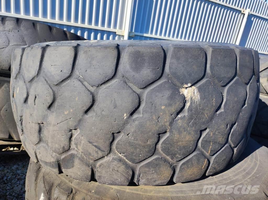  23.5 R25 TYERS Pneumatiky, kolesá a ráfiky