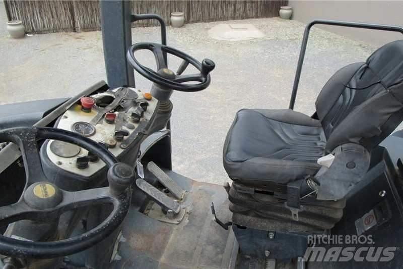 Bomag BW27RH Kombinované valce
