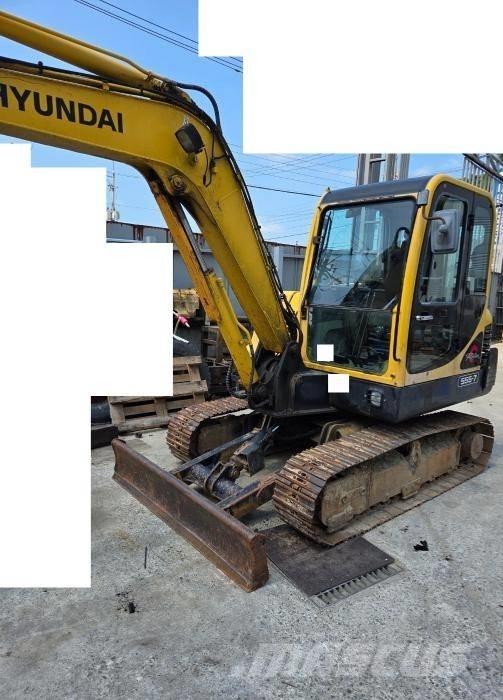 Hyundai ROBEX 555 Mini rýpadlá < 7t