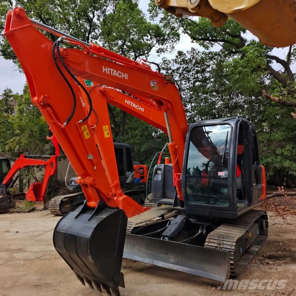 Hitachi ZX 70 Midi rýpadlá 7 t - 12 t