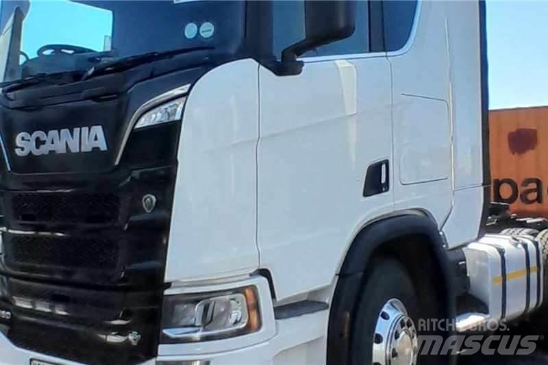 Scania R560 Ďalšie nákladné vozidlá