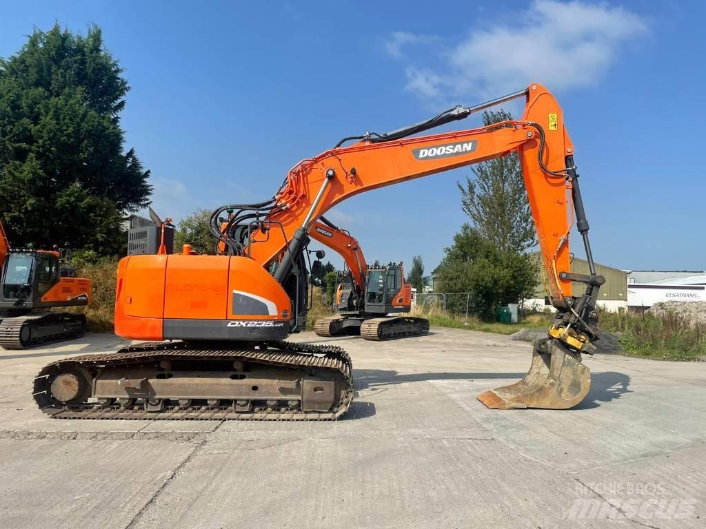 Doosan DX 235 LCR-5 Pásové rýpadlá