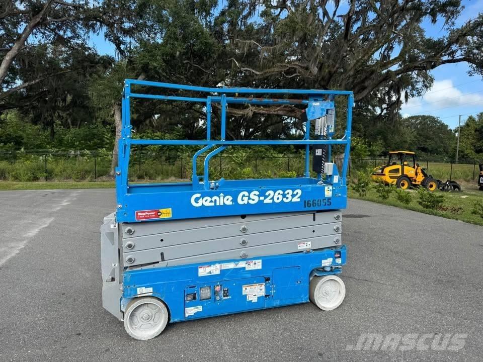 Genie GS 2632 Nožnicové zdvíhacie plošiny