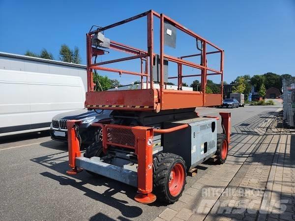SkyJack SJ 6832 RT Nožnicové zdvíhacie plošiny
