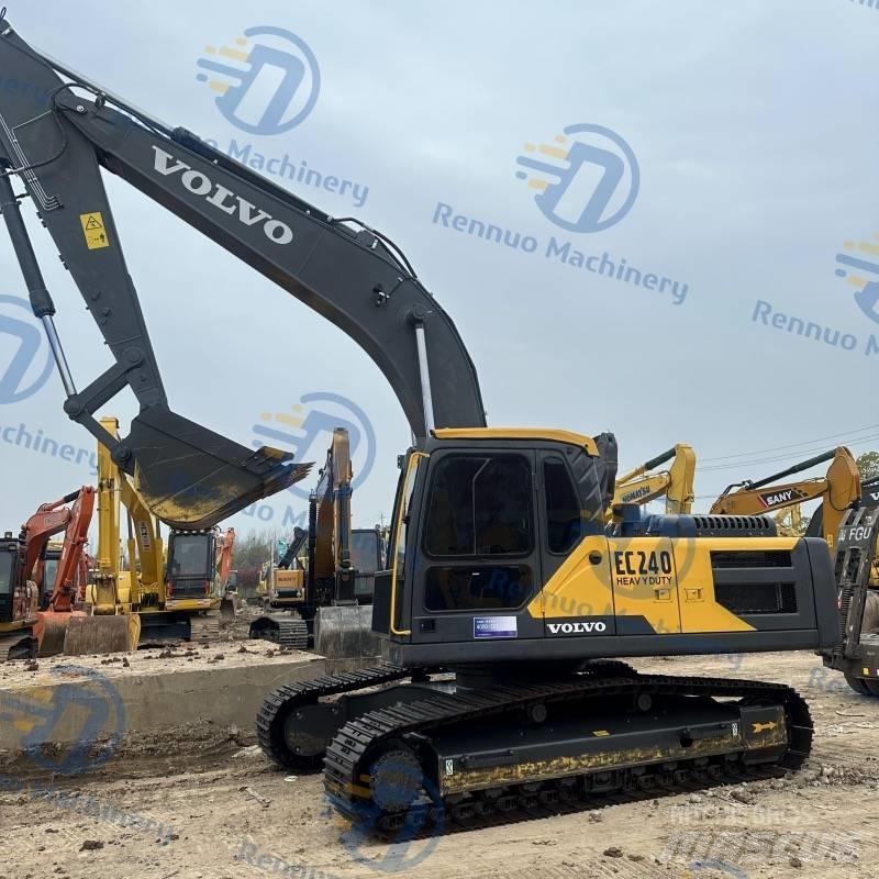 Volvo EC 240 D Pásové rýpadlá