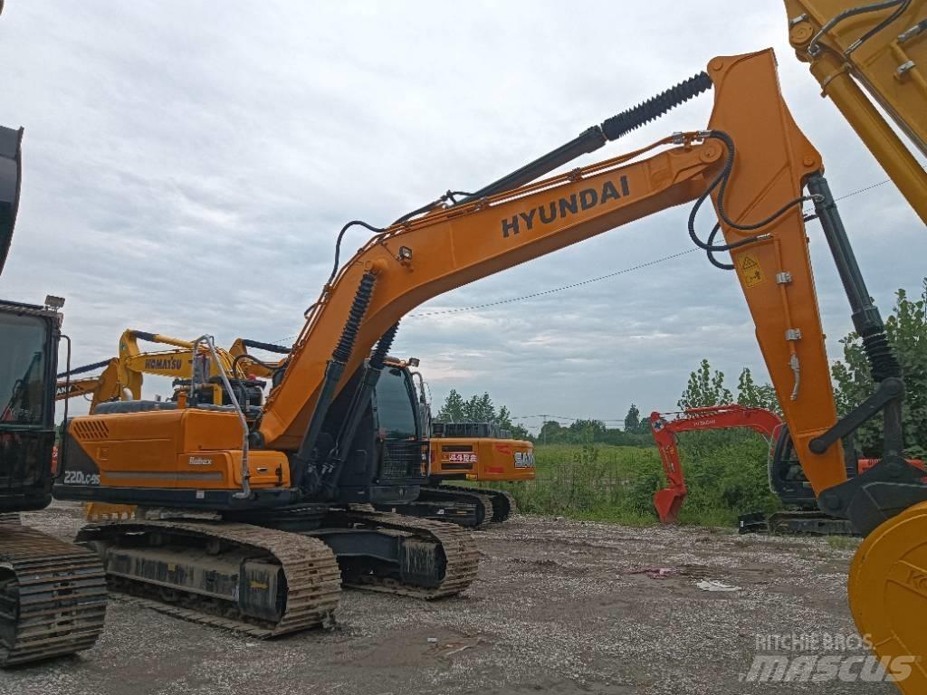 Hyundai R220-9S Pásové rýpadlá