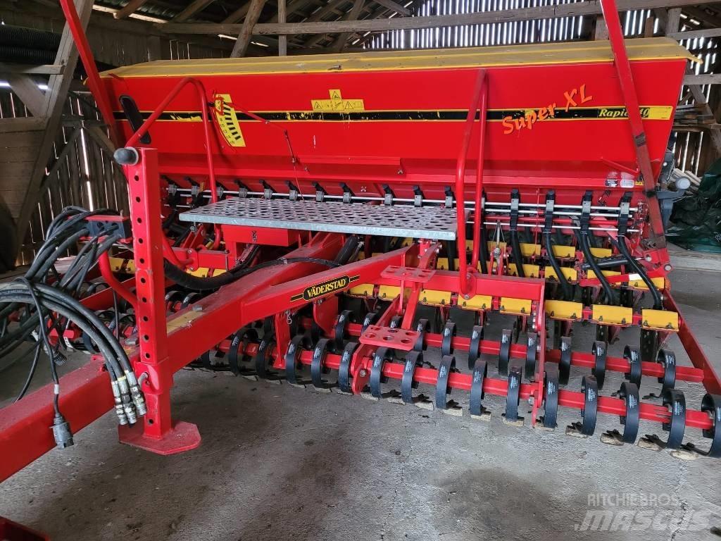 Väderstad Rapid400C Mechanické sejačky
