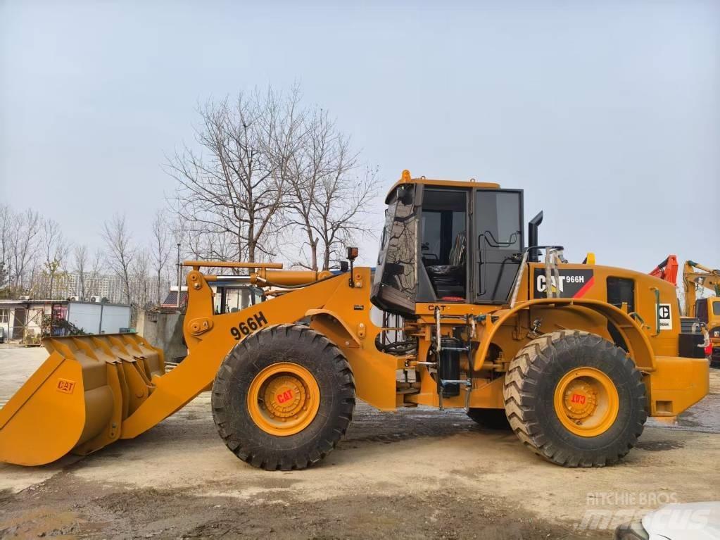 CAT 966 H Kolesové nakladače