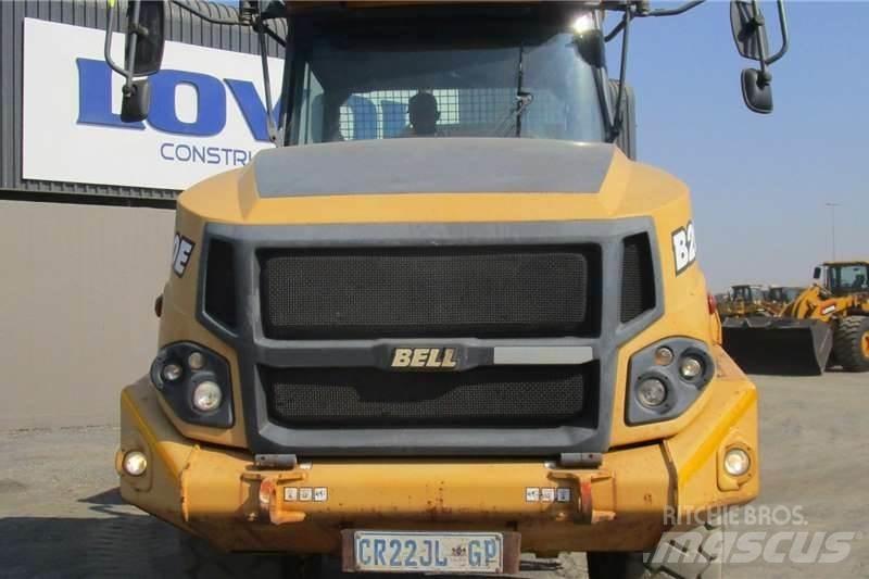 Bell B20E 6X4 Kĺbové nákladné autá