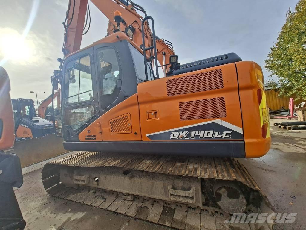 Doosan DX 140 LC Pásové rýpadlá