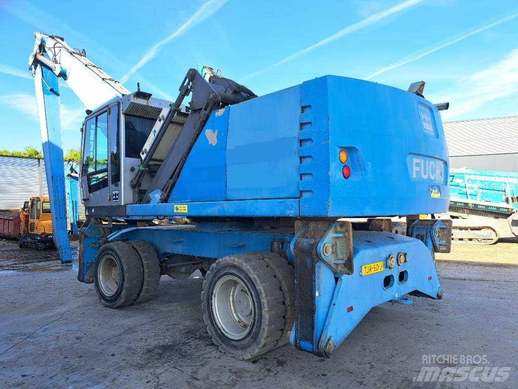 Fuchs MHL360D Stroje pre manipuláciu s odpadom