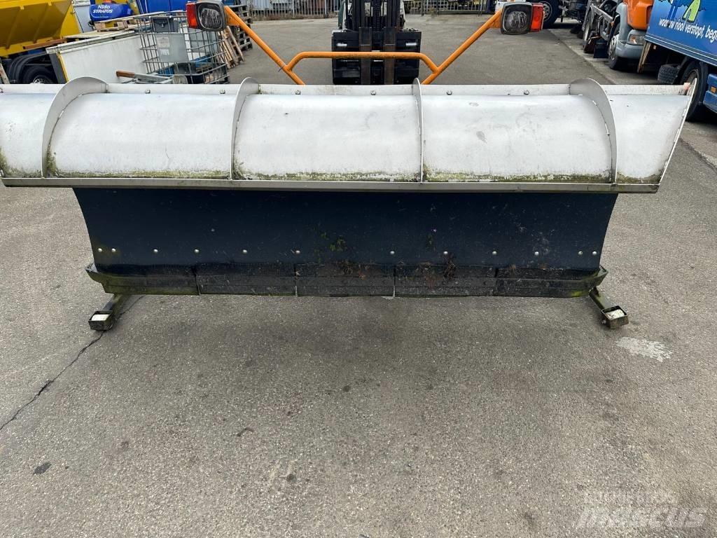 Jongerius JMK2750 Snežné pluhy, predné snežné radlice
