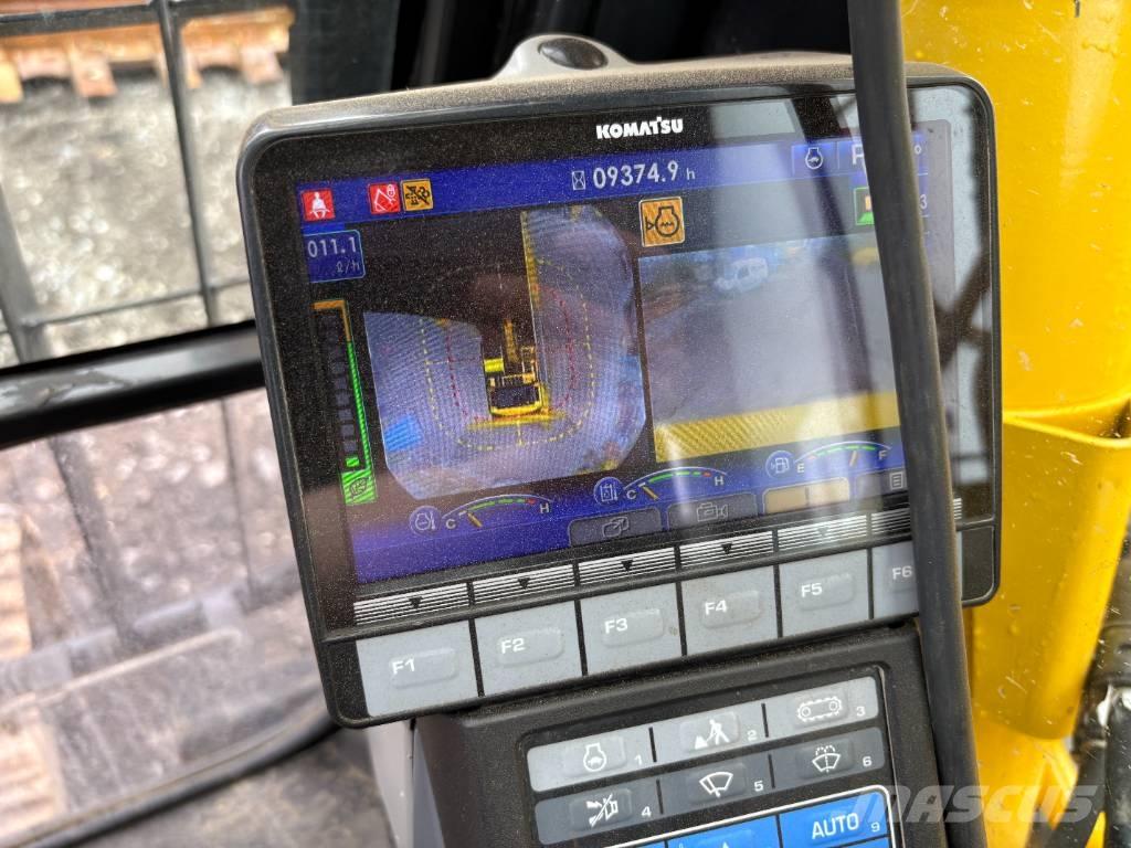 Komatsu PC360LC-11 Pásové rýpadlá