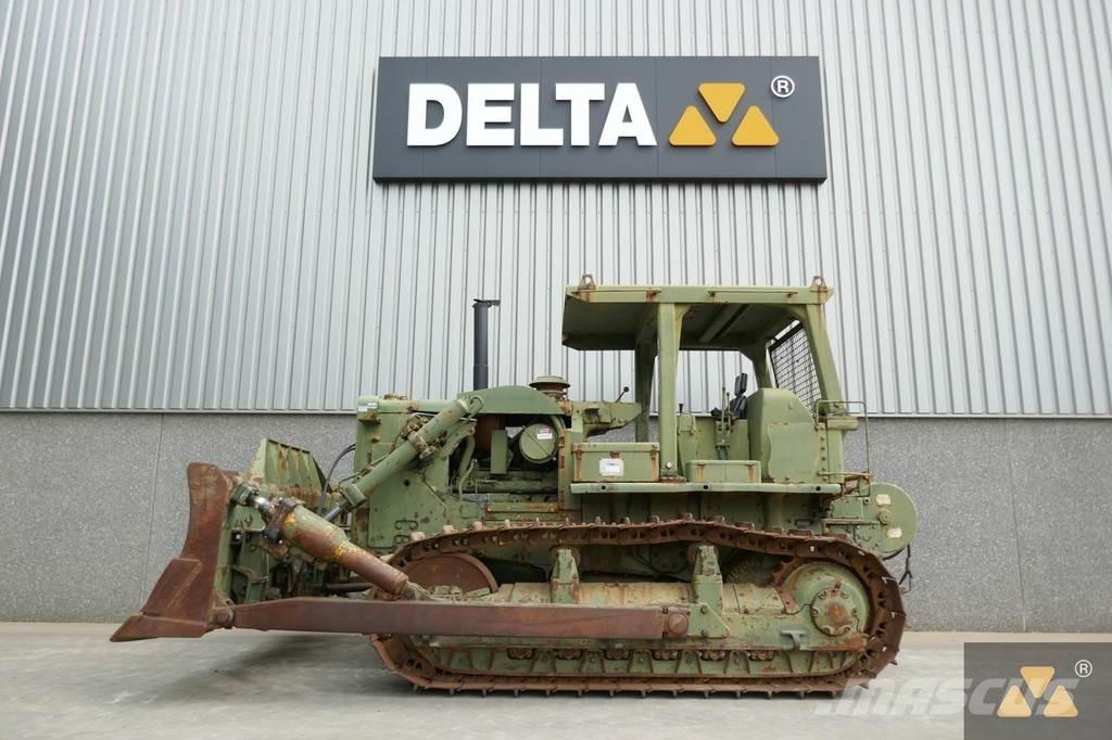 CAT D7F Ex-army Pásové dozéry