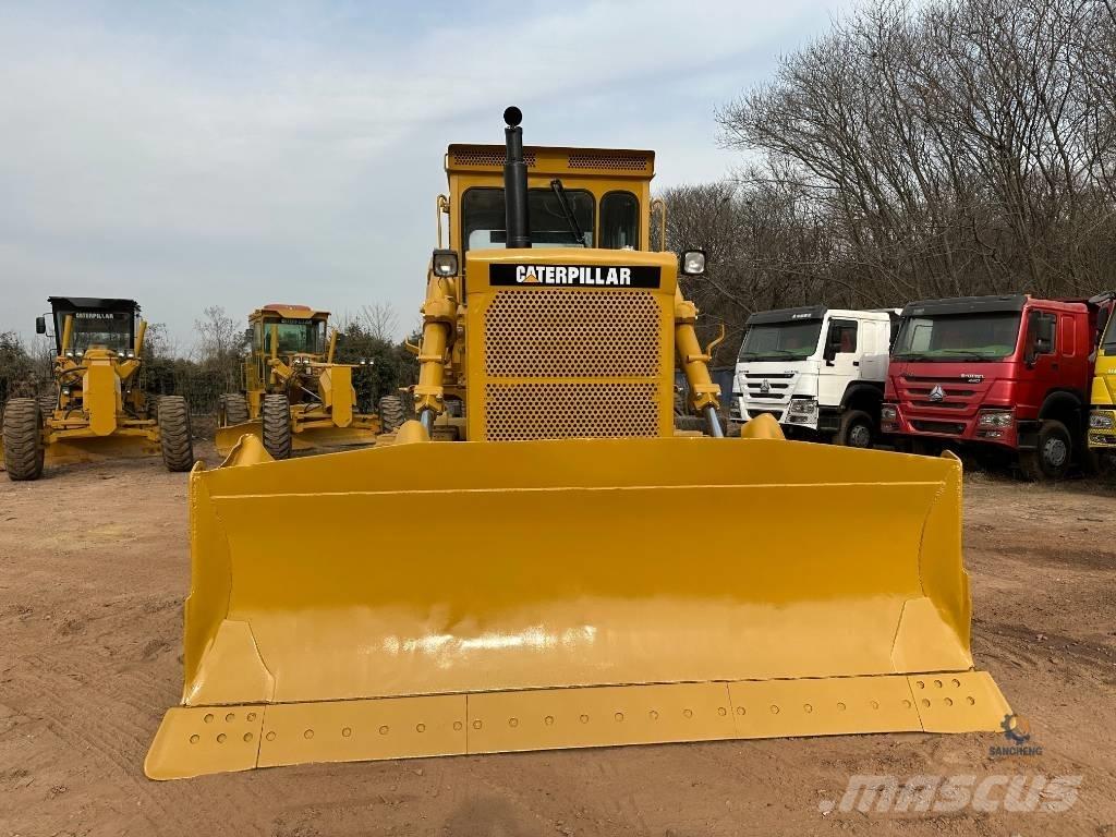 CAT D 7 G Pásové dozéry